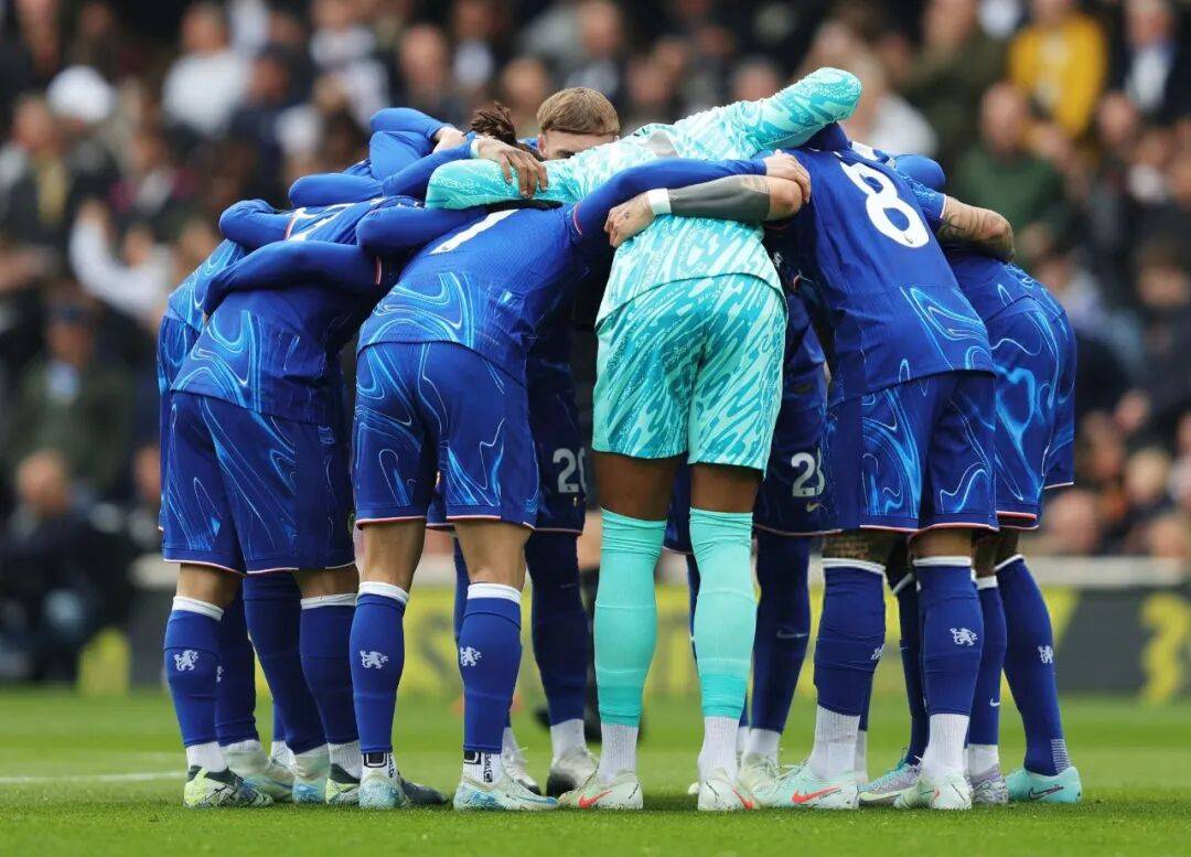 Ming重要时刻领先优势明显，切尔西带队取胜！赛场气氛高涨(关怀倍至中哪个字错了)