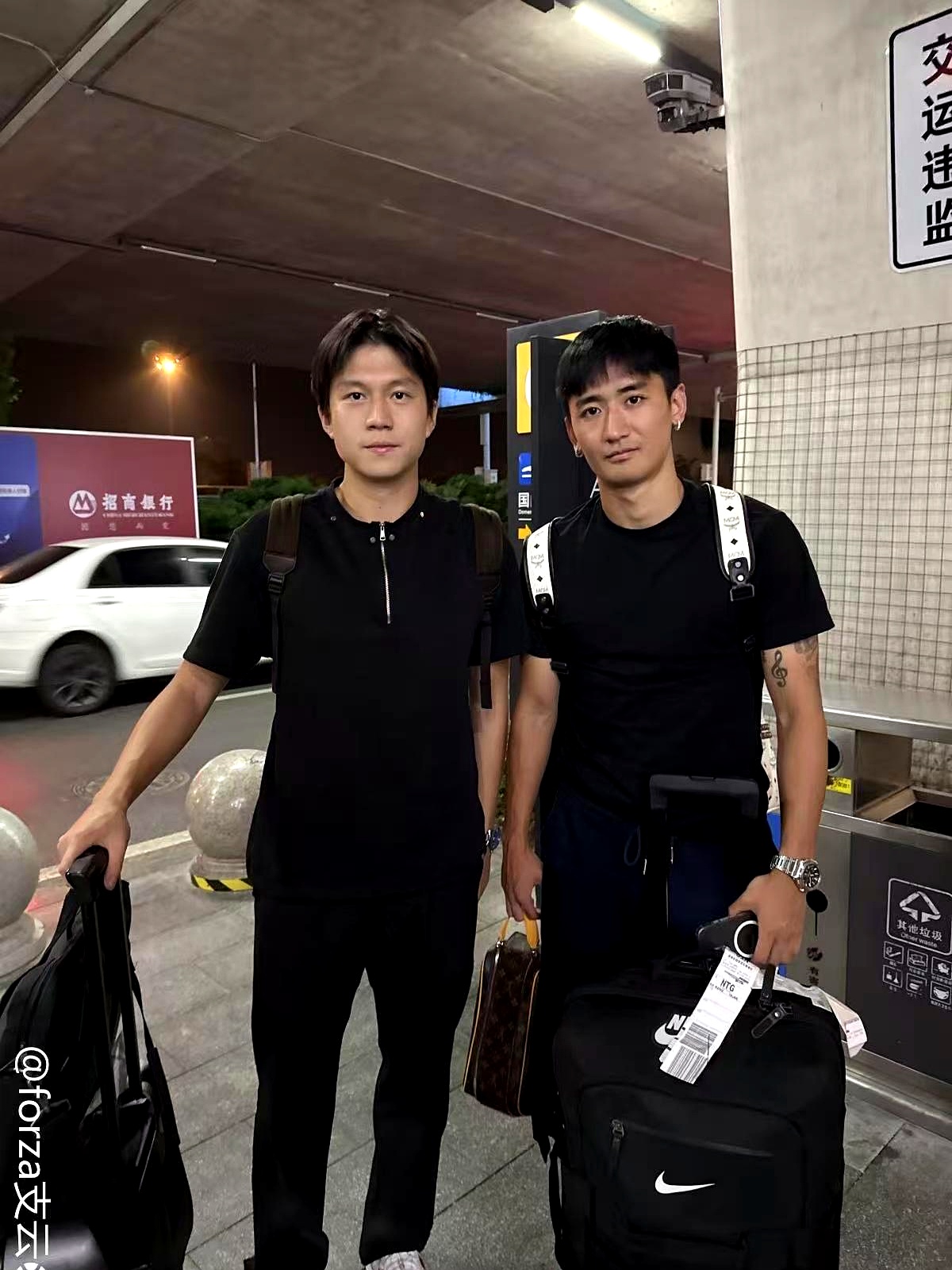 包含加时末段突围战来临；成都蓉城围绕法国杯主帅复盘；压力陡增；身体对抗强度拉满的词条-九游体育官网