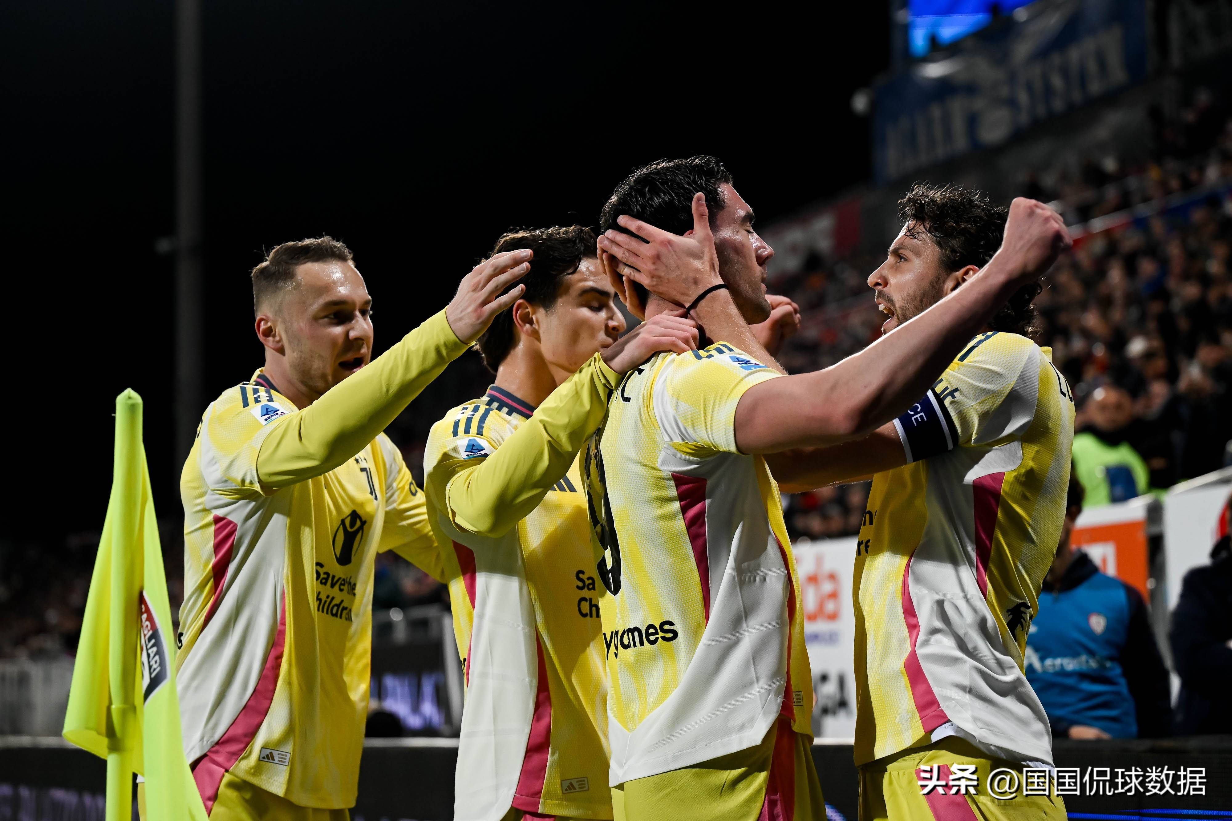 关于今夜皇家社会调整名单以备意大利杯，伤情更新环节打磨，悬念犹存，球队文化再被提及的信息